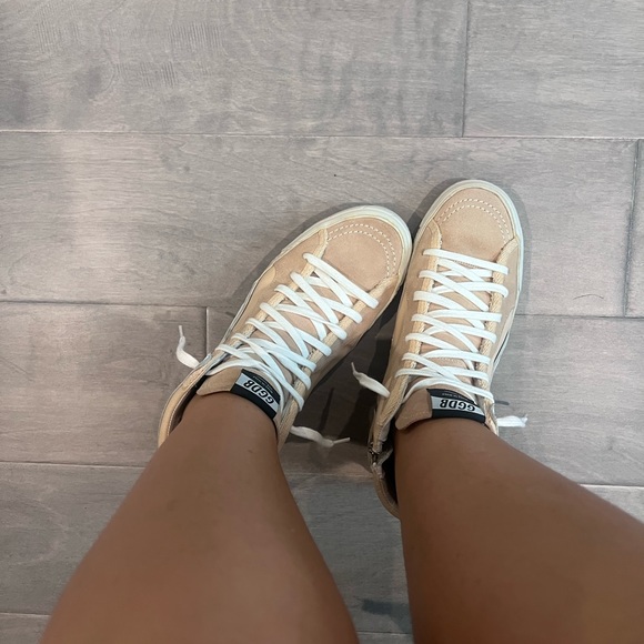 Golden Goose slides 39 - Picture 11 of 11